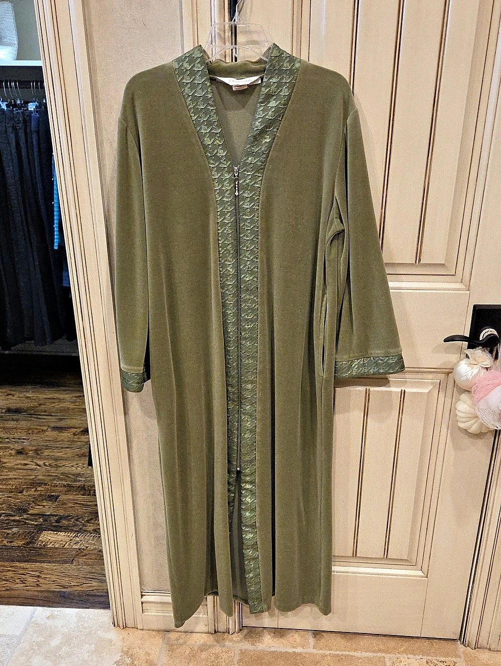 Diamond Tea Women's Green Robe4